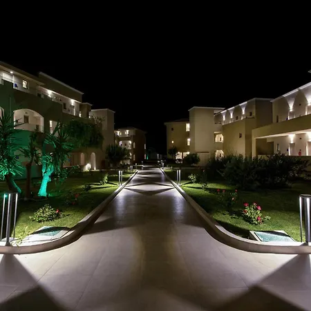 Vantaris Luxury Otel 4*