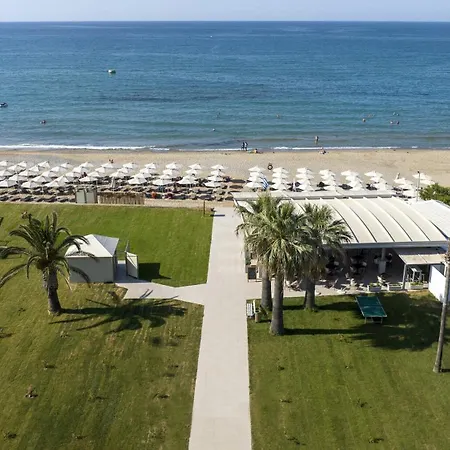 Vantaris Luxury Otel 4*